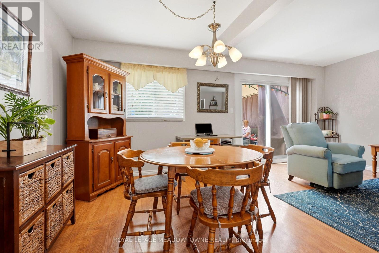 390a Guelph Street, Halton Hills, Ontario  L7G 4B7 - Photo 15 - W13465858