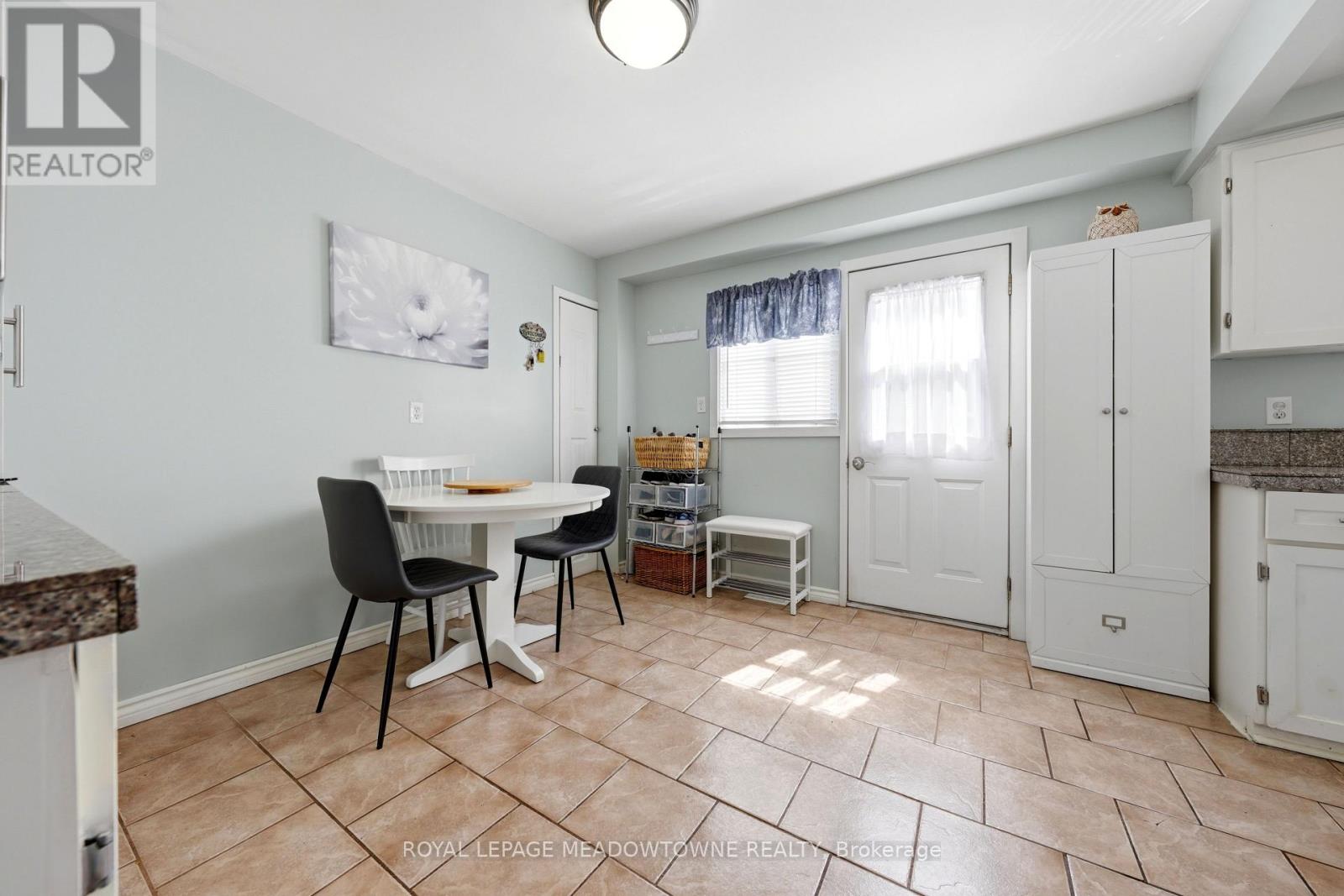 390a Guelph Street, Halton Hills, Ontario  L7G 4B7 - Photo 23 - W13465858