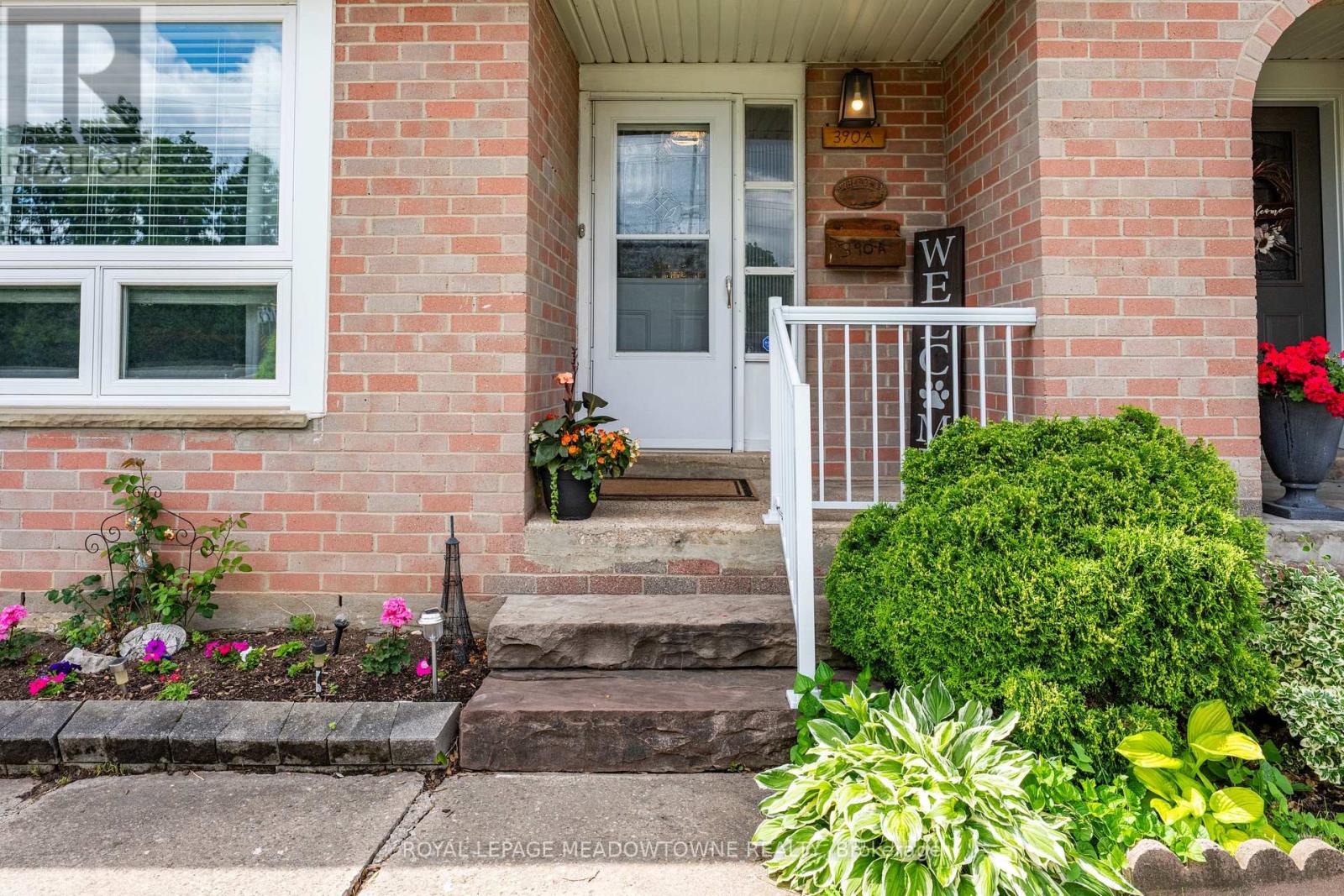 390a Guelph Street, Halton Hills, Ontario  L7G 4B7 - Photo 3 - W13465858