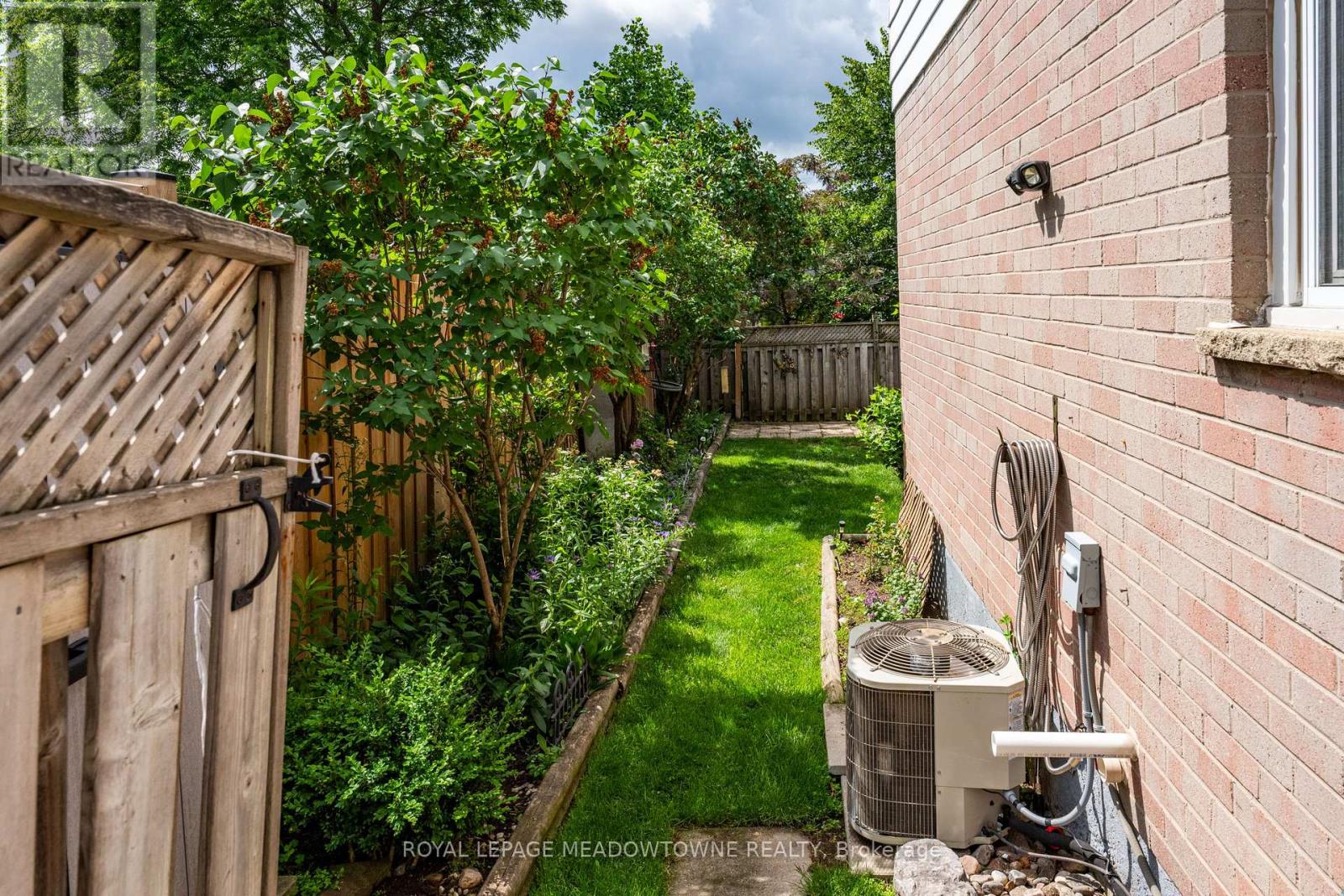 390a Guelph Street, Halton Hills, Ontario  L7G 4B7 - Photo 45 - W13465858