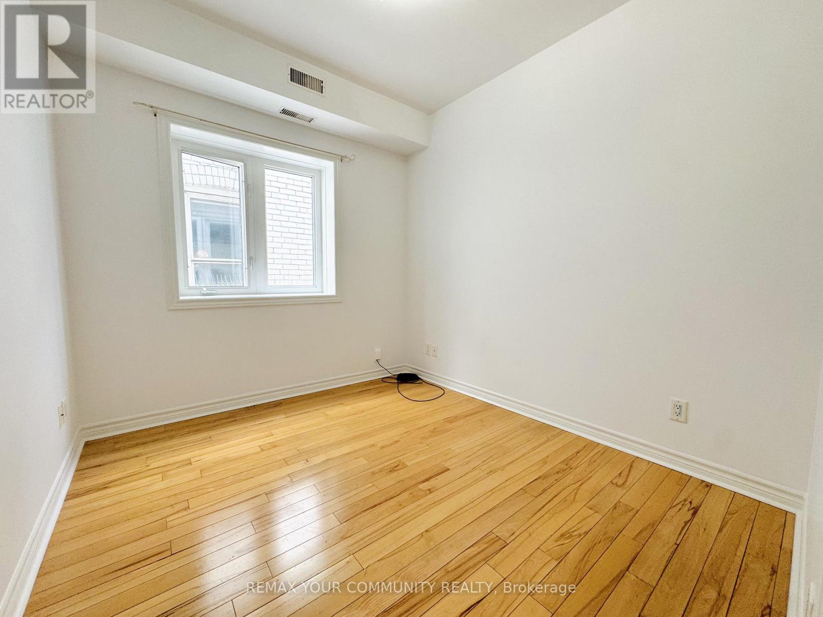 Unit 3 - 2415 Dundas Street W, Toronto, Ontario  M6P 1X3 - Photo 12 - W13465910