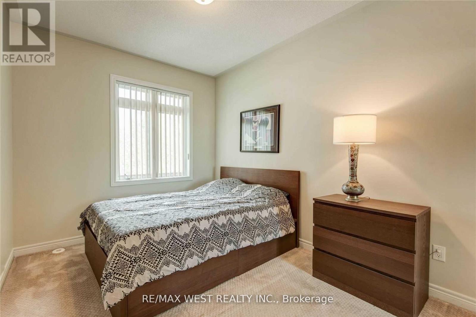 129 - 383 Prince Of Wales Drive, Mississauga, Ontario  L5B 0C6 - Photo 10 - W13465932