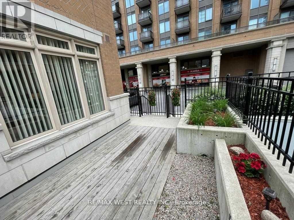 129 - 383 Prince Of Wales Drive, Mississauga, Ontario  L5B 0C6 - Photo 3 - W13465932