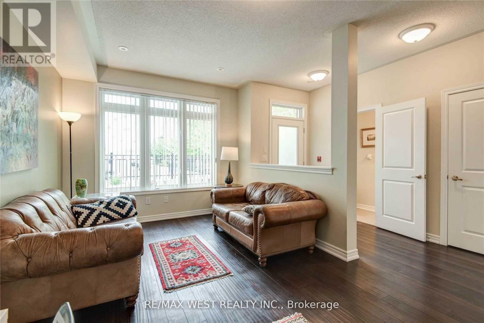 129 - 383 Prince Of Wales Drive, Mississauga, Ontario  L5B 0C6 - Photo 5 - W13465932