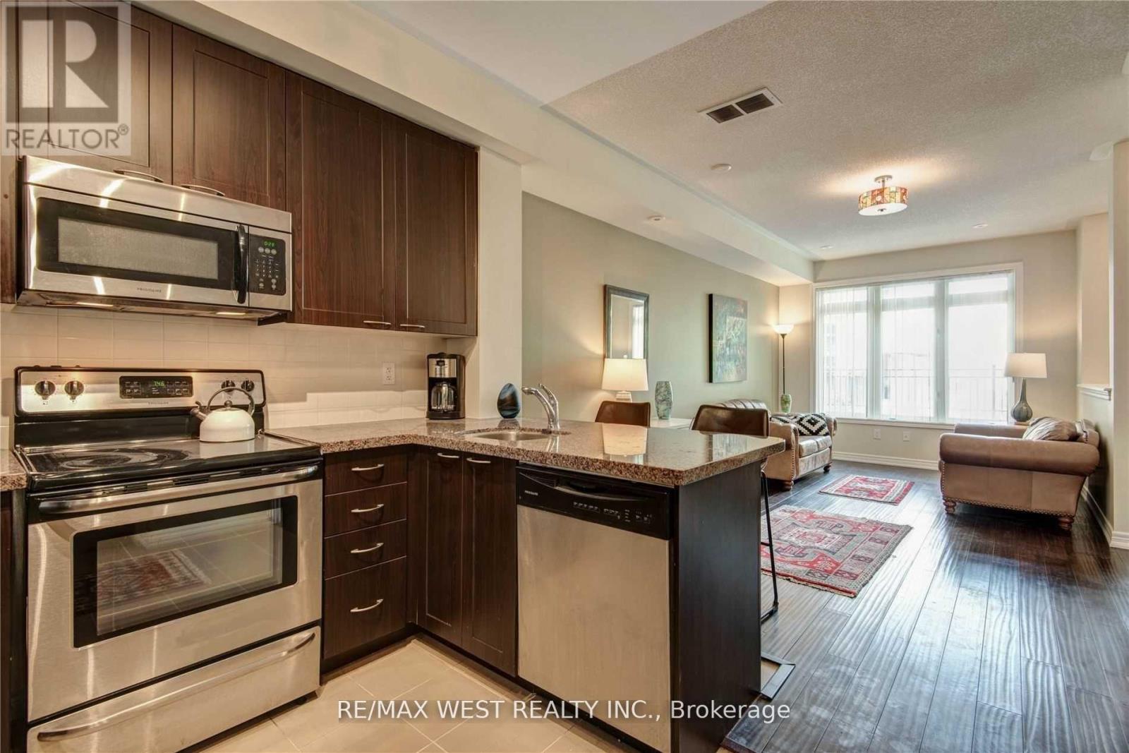 129 - 383 Prince Of Wales Drive, Mississauga, Ontario  L5B 0C6 - Photo 7 - W13465932