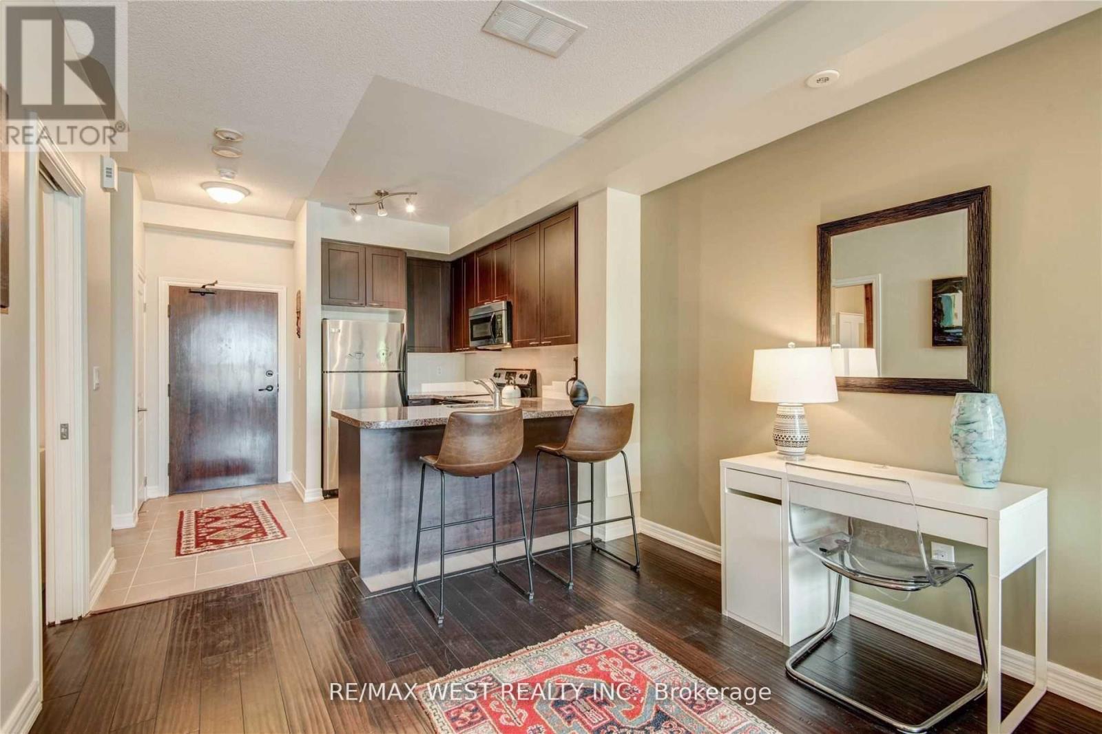 129 - 383 Prince Of Wales Drive, Mississauga, Ontario  L5B 0C6 - Photo 8 - W13465932
