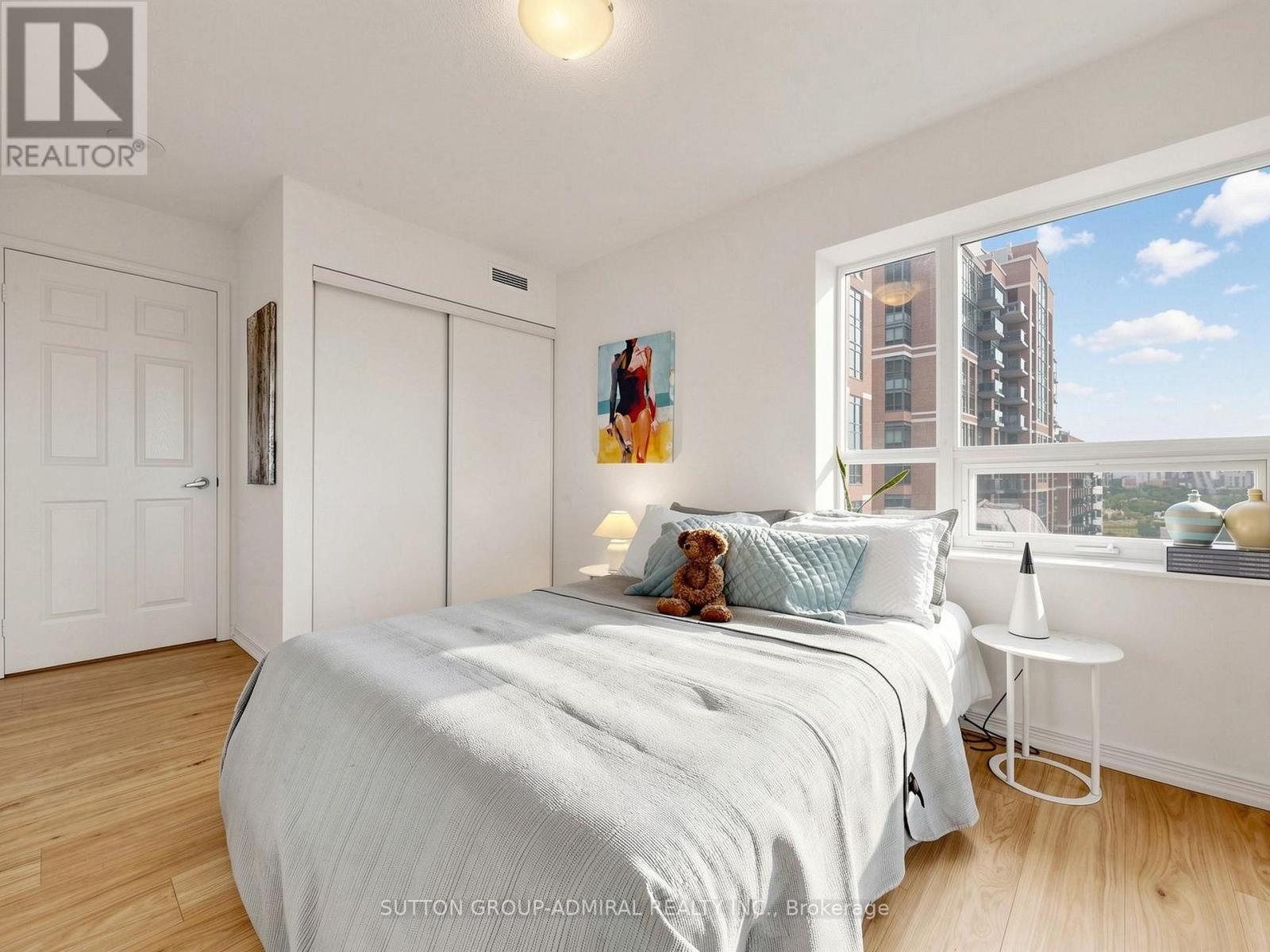 1039 - 60 Heintzman Street, Toronto, Ontario M6P 5A1 - Photo 13 - W13465978