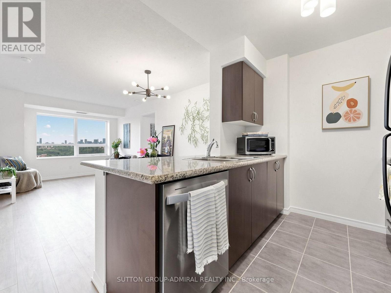 1039 - 60 Heintzman Street, Toronto, Ontario M6P 5A1 - Photo 6 - W13465978