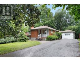 2061 FAIRBANKS AVENUE, Ottawa, Ontario