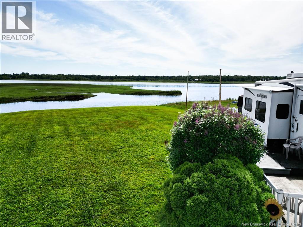 53 Thibodeau, Grand-Barachois, New Brunswick  E4P 8P4 - Photo 4 - NB139149