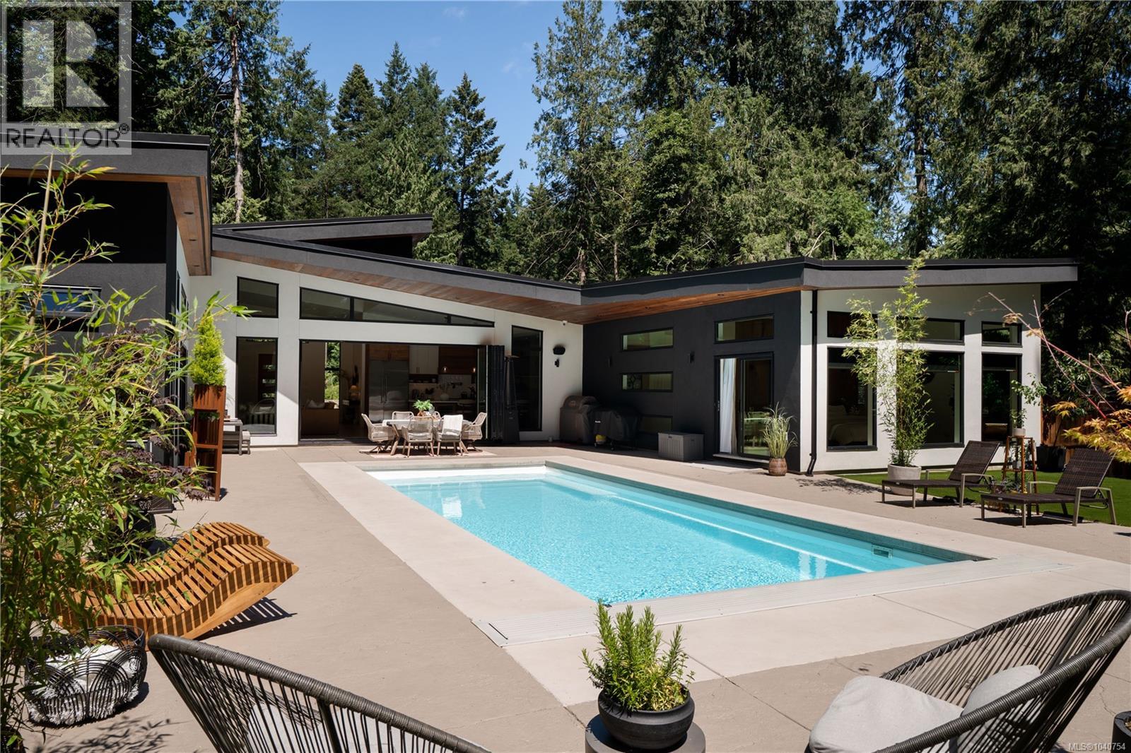 867 Bradley Dyne Rd, North Saanich, British Columbia  V8L 5H1 - Photo 40 - 1040754