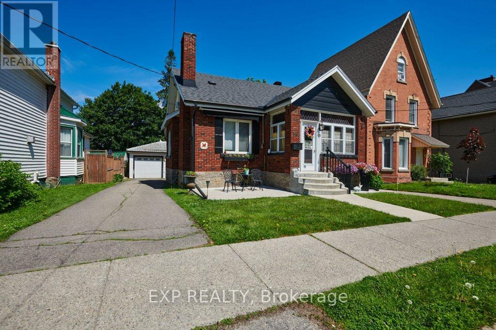 46 James Street E, Brockville, Ontario  K6V 1K4 - Photo 2 - X13466096