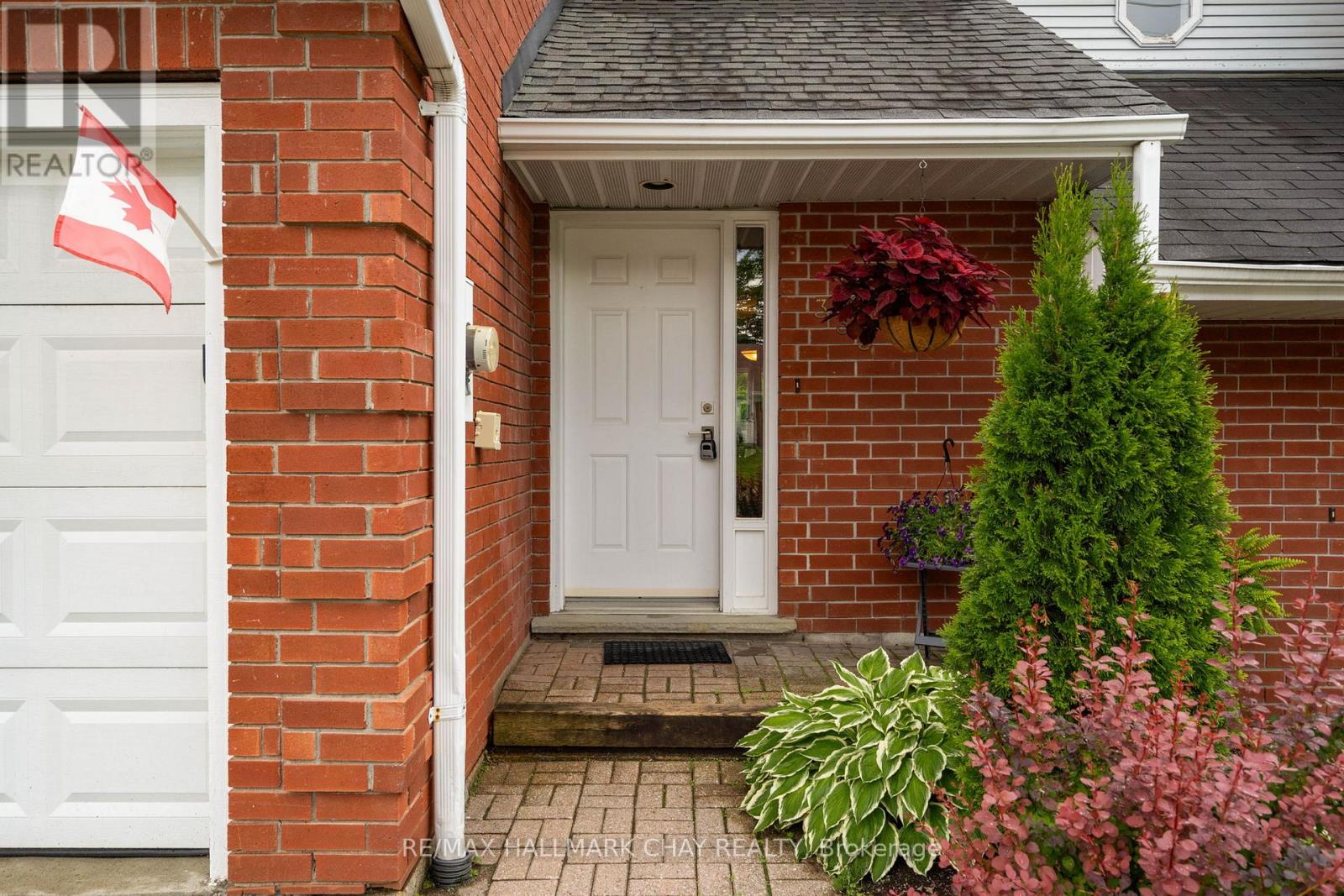 333 James Street W, Gravenhurst, Ontario  P1P 1J7 - Photo 2 - X13465914
