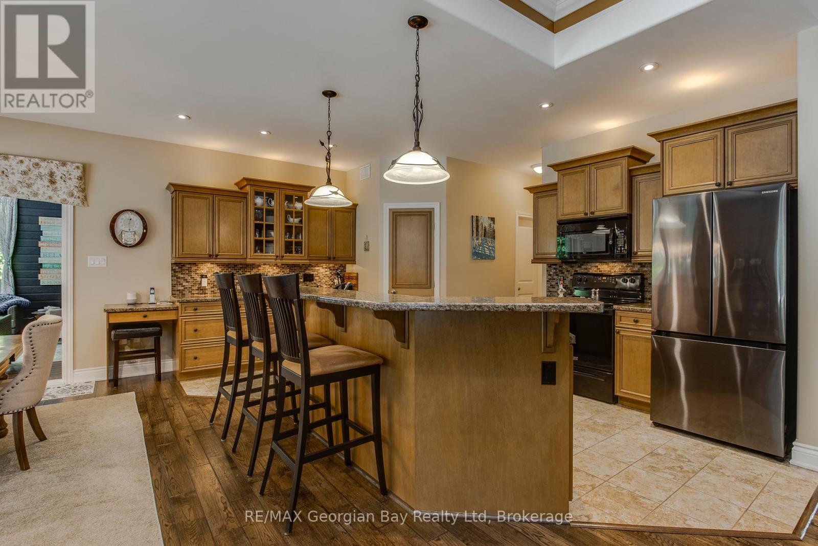 390 Puddicombe Road, Midland, Ontario  L4R 5G7 - Photo 17 - S13466154