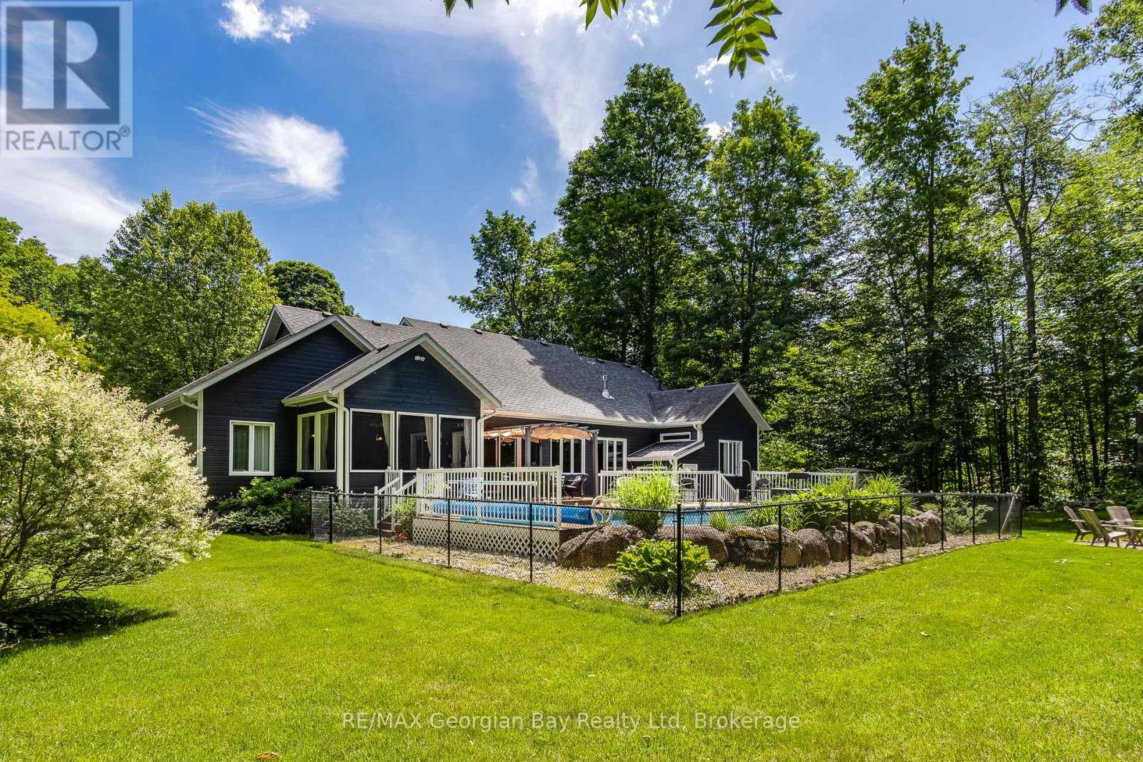390 Puddicombe Road, Midland, Ontario  L4R 5G7 - Photo 4 - S13466154