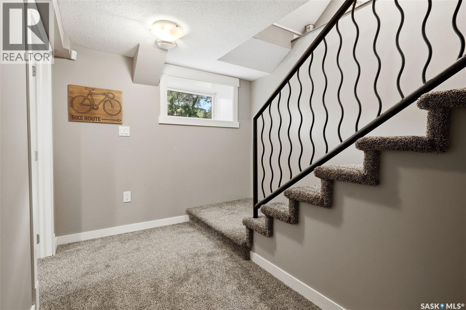 2467 Atkinson Street, Regina, Saskatchewan  S4N 3X6 - Photo 29 - SK039932