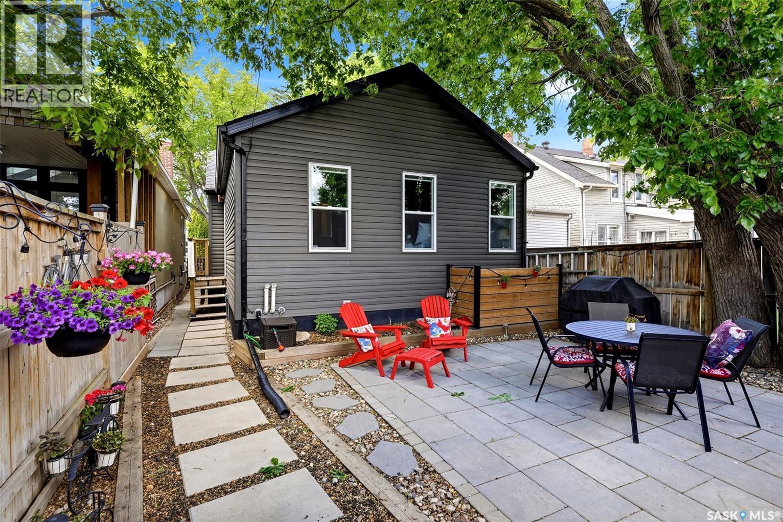 2467 Atkinson Street, Regina, Saskatchewan  S4N 3X6 - Photo 37 - SK039932