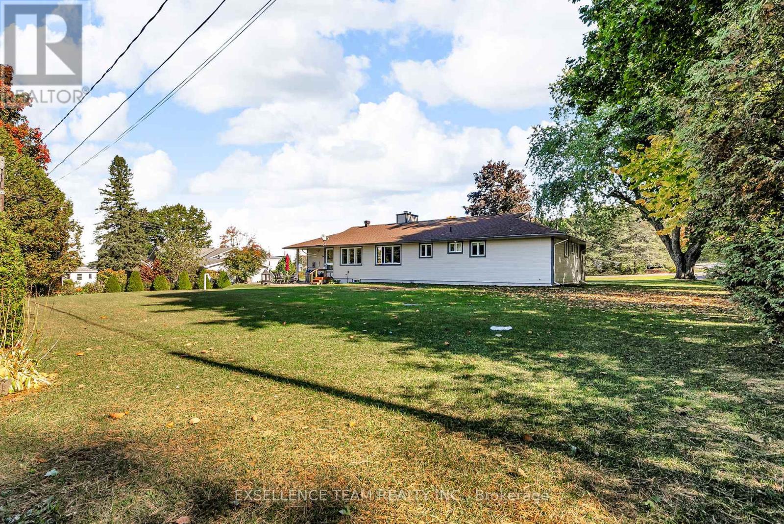 7 Hillview Circle, Champlain, Ontario  K0B 1R0 - Photo 37 - X13466270
