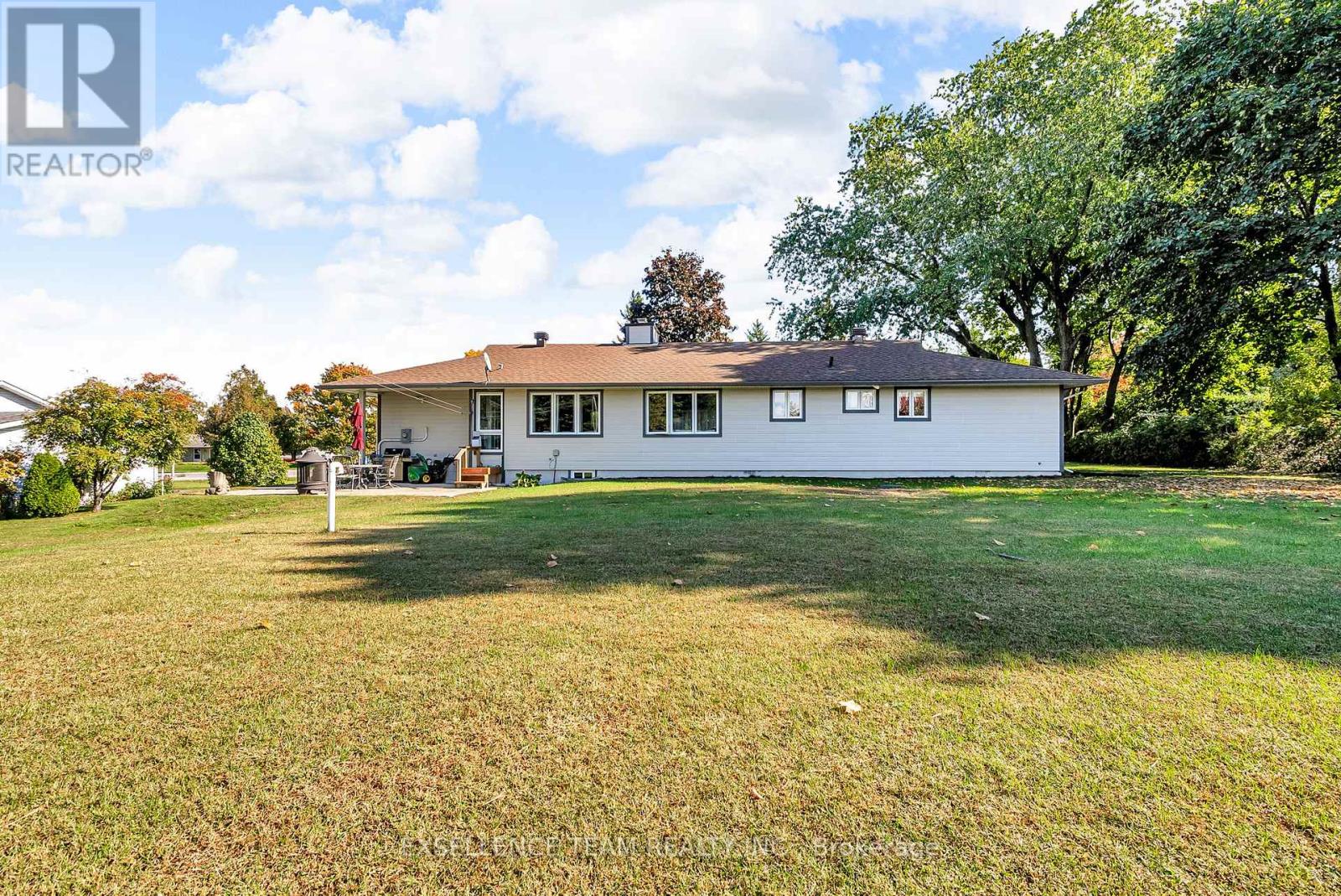 7 Hillview Circle, Champlain, Ontario  K0B 1R0 - Photo 38 - X13466270