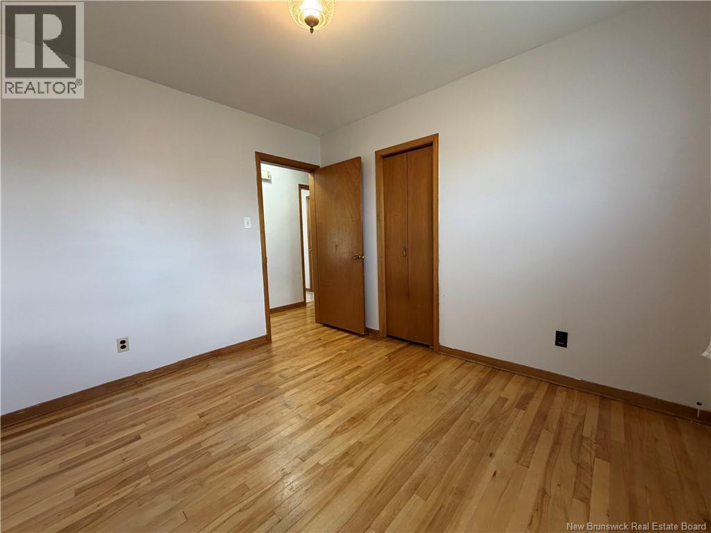 20 Danforth Street, Moncton, New Brunswick  E1C 3X7 - Photo 12 - NB141478