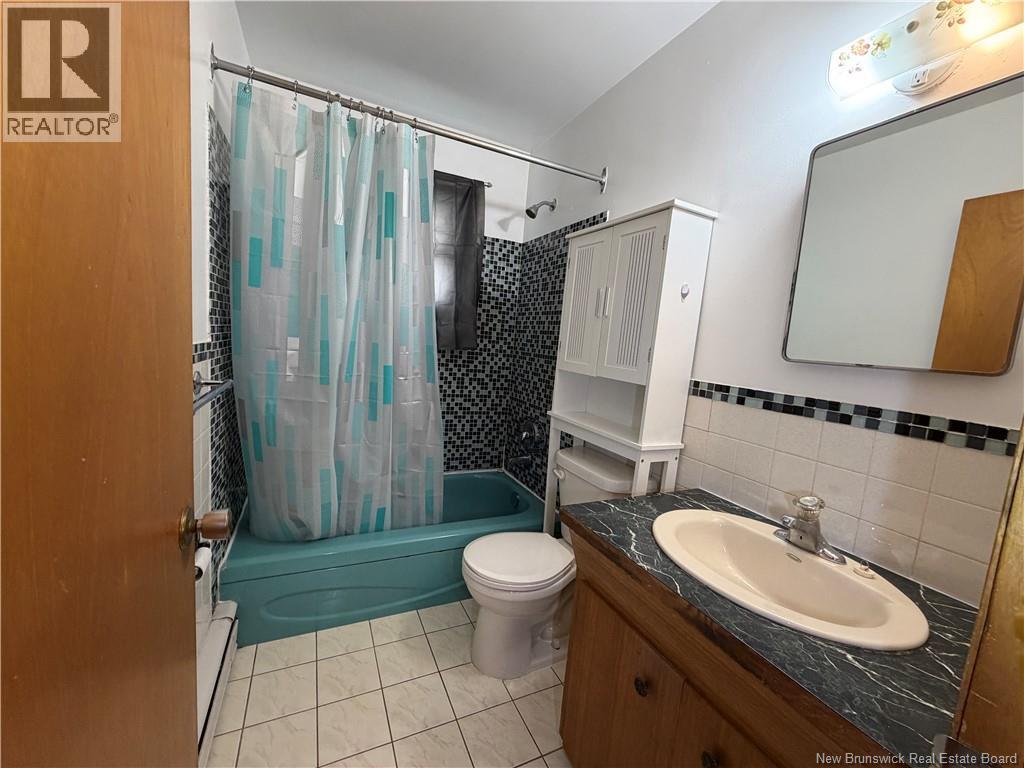 20 Danforth Street, Moncton, New Brunswick  E1C 3X7 - Photo 15 - NB141478