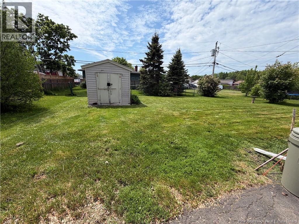 20 Danforth Street, Moncton, New Brunswick  E1C 3X7 - Photo 23 - NB141478
