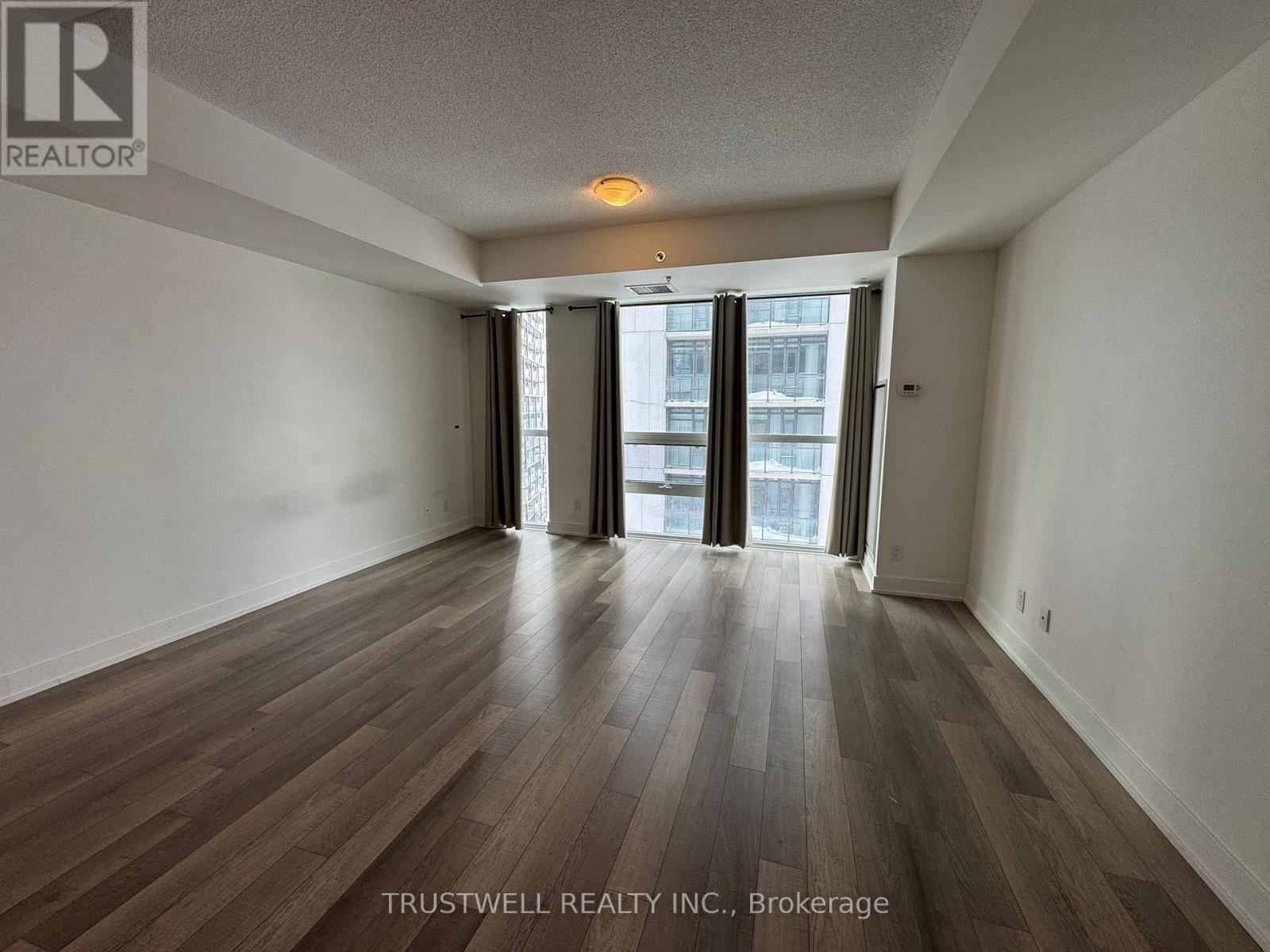 1810 - 318 Richmond Street W, Toronto, Ontario  M5V 0B4 - Photo 5 - C13466336