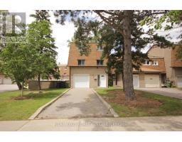 122 BEVERLY GLEN BOULEVARD, Toronto, Ontario