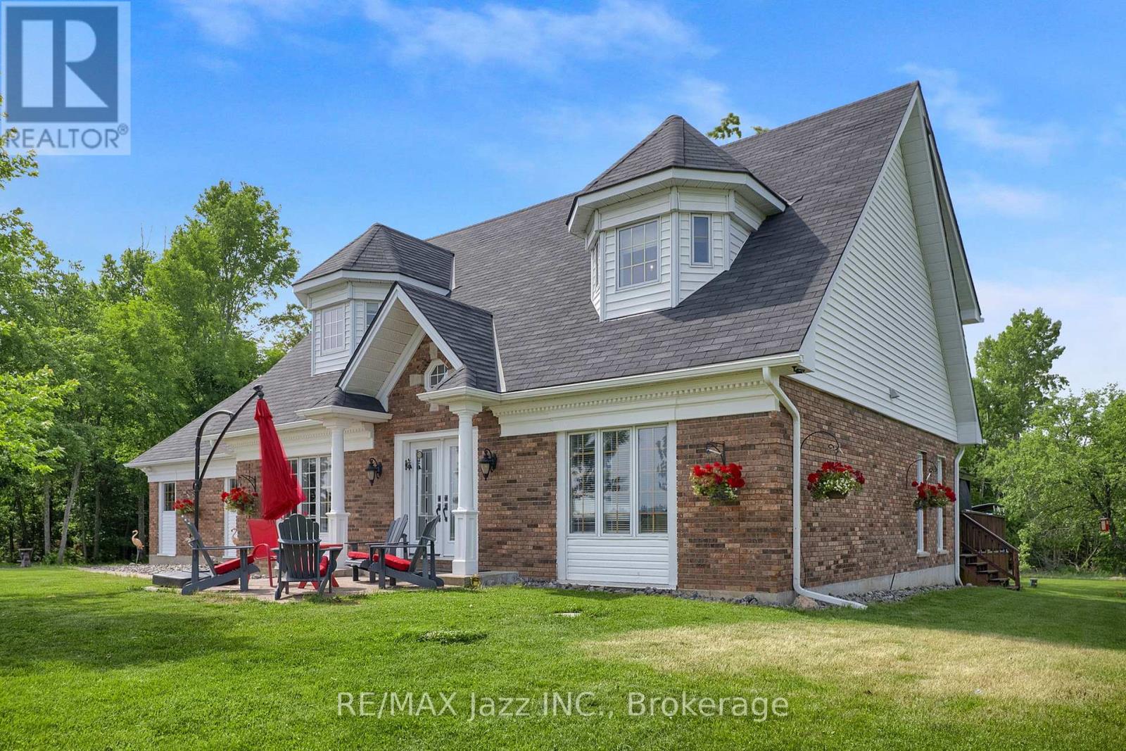 1674 Hooton Drive, Cavan Monaghan, Ontario  L0A 1C0 - Photo 2 - X13466298