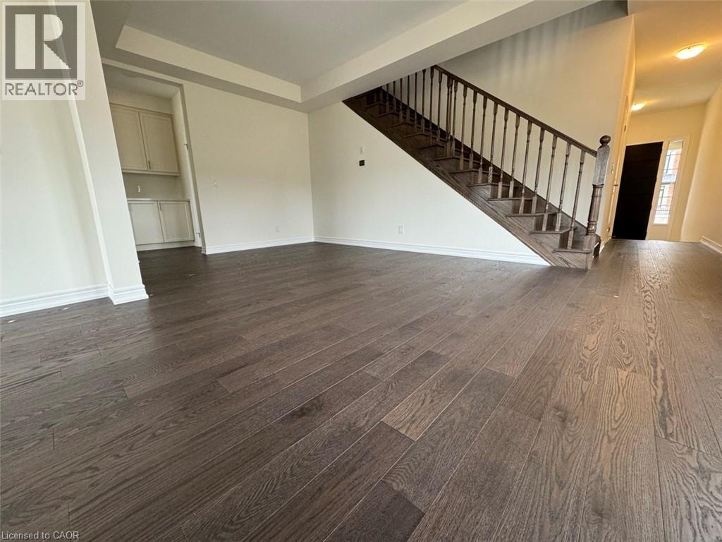 10 Guernsey Drive Unit# Upper, Kitchener, Ontario  N2R 0T7 - Photo 3 - 40841355