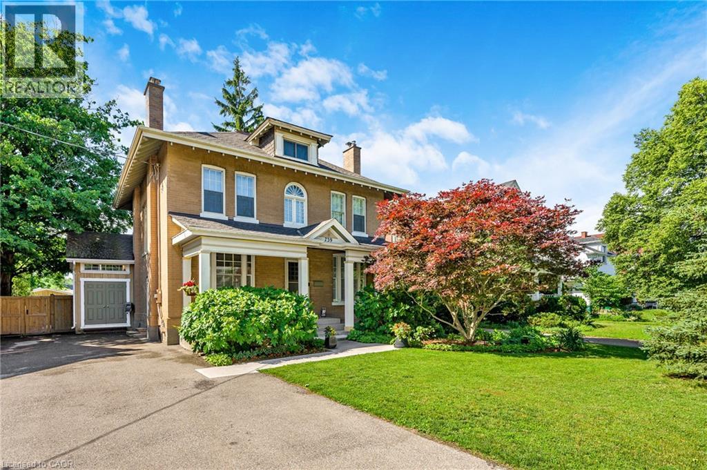 739 COLBORNE Street, Brantford, Ontario
