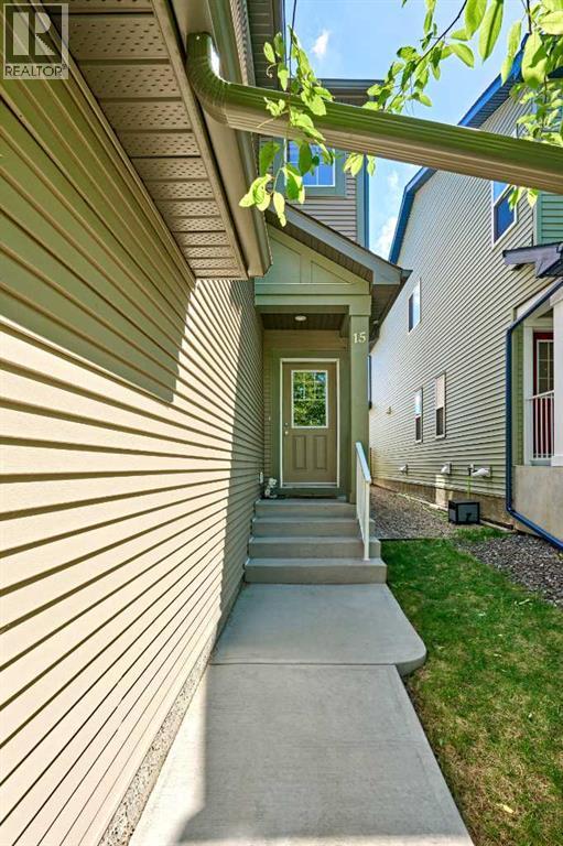 15 Silverado Saddle Court Sw, Calgary, Alberta  T2X 0H9 - Photo 4 - A2318913