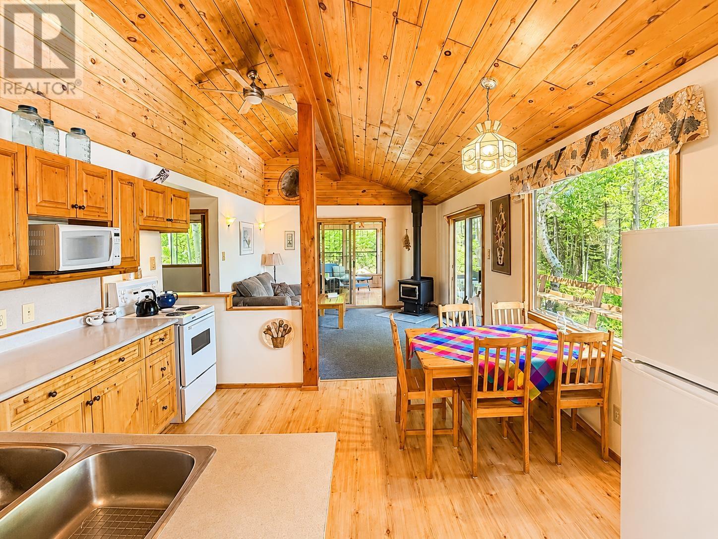 960 Pike Lake Rd, Jacques Township, Ontario  P7G 0Z3 - Photo 11 - TB2601596