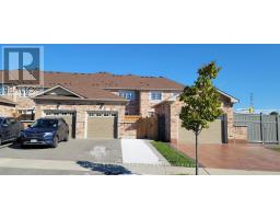 74 HATTON COURT, Brampton, Ontario