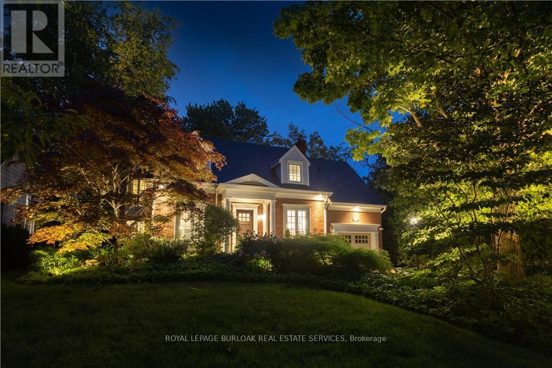 339 SMITH AVENUE, Burlington, Ontario