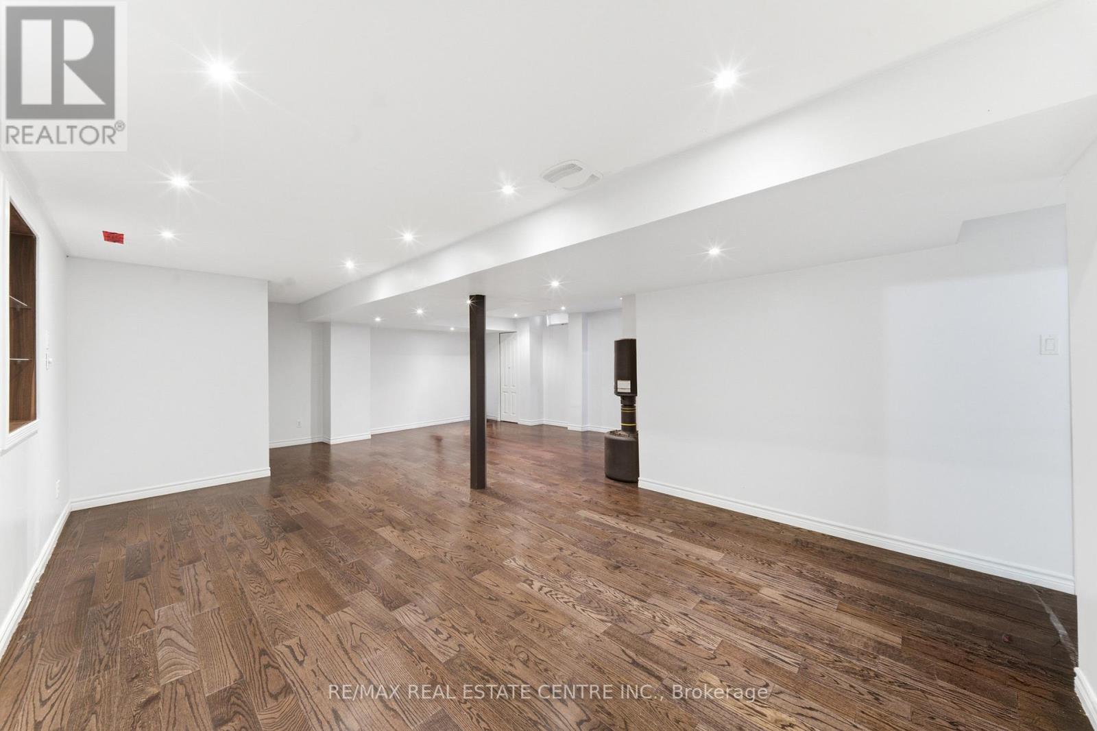18 Velvet Grass Lane, Brampton, Ontario  L6R 1W6 - Photo 31 - W13466274