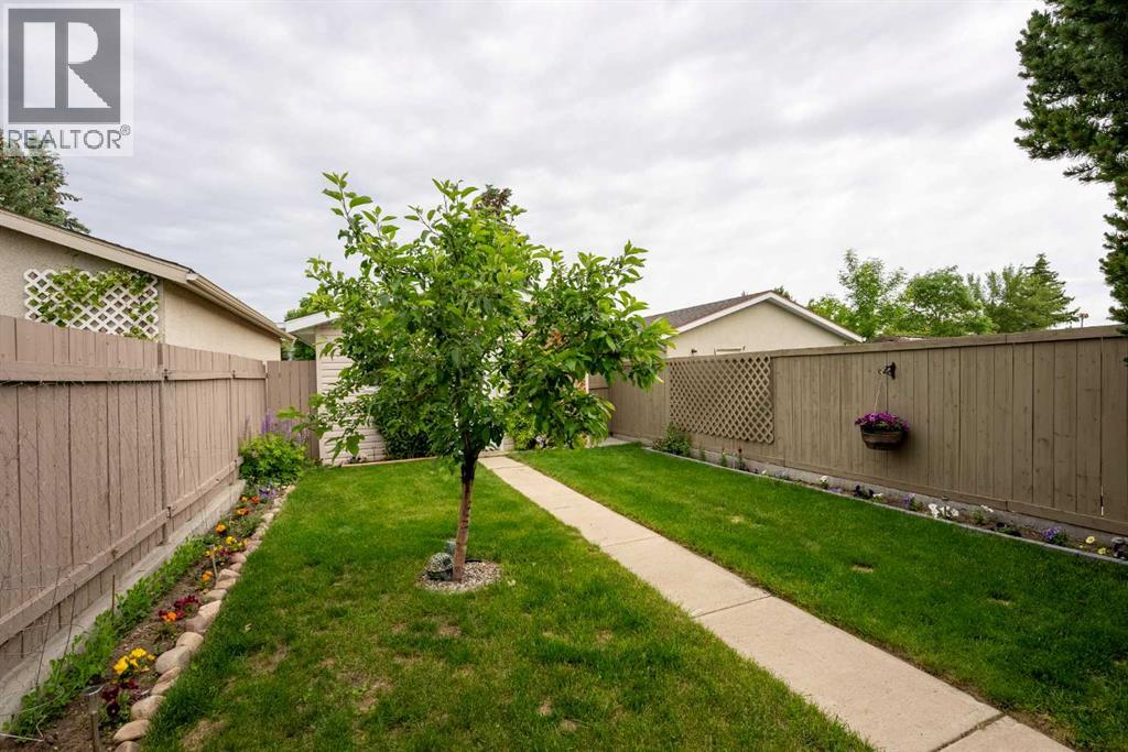 23 Selkirk Road W, Lethbridge, Alberta  T1K 4N4 - Photo 8 - A2320330