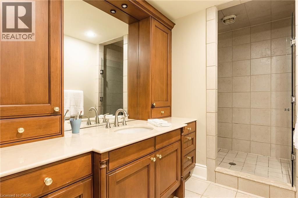 122 Lisonally Court, Oakville, Ontario  L6L 6P2 - Photo 40 - 40841183