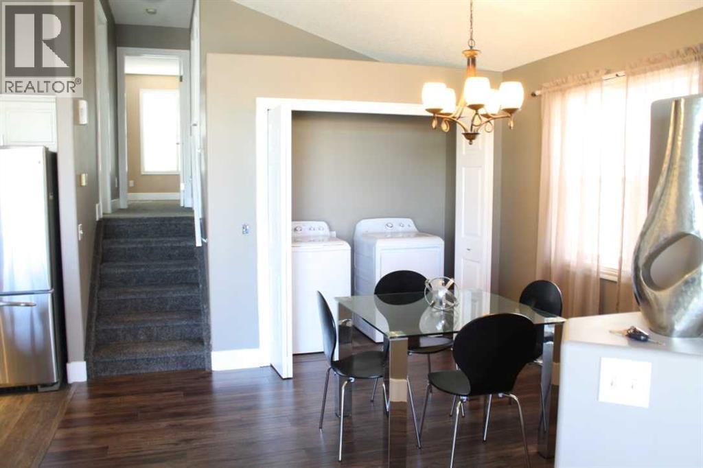 37 Chaparral Ridge Link SE, Calgary, Alberta  T2X 3M7 - Photo 11 - A2302031