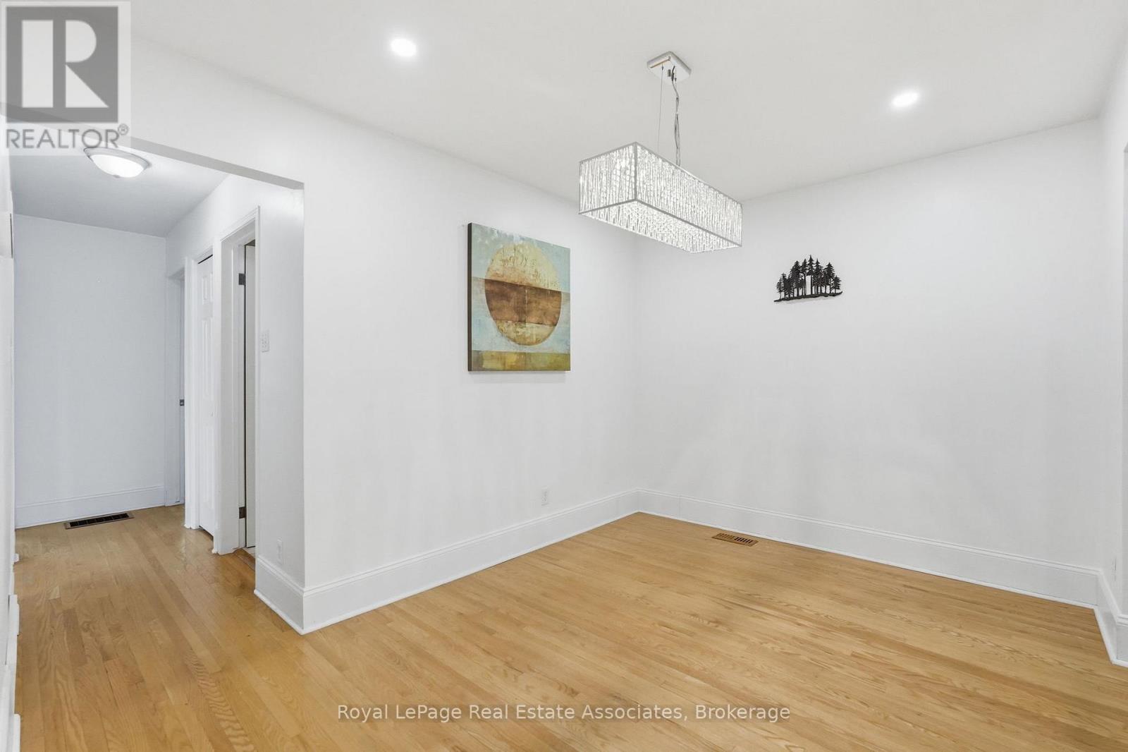 55 Eastbury Drive, Hamilton, Ontario  L8E 2V8 - Photo 12 - X13466086