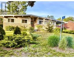49 KING GEORGE CRESCENT, Quinte West, Ontario
