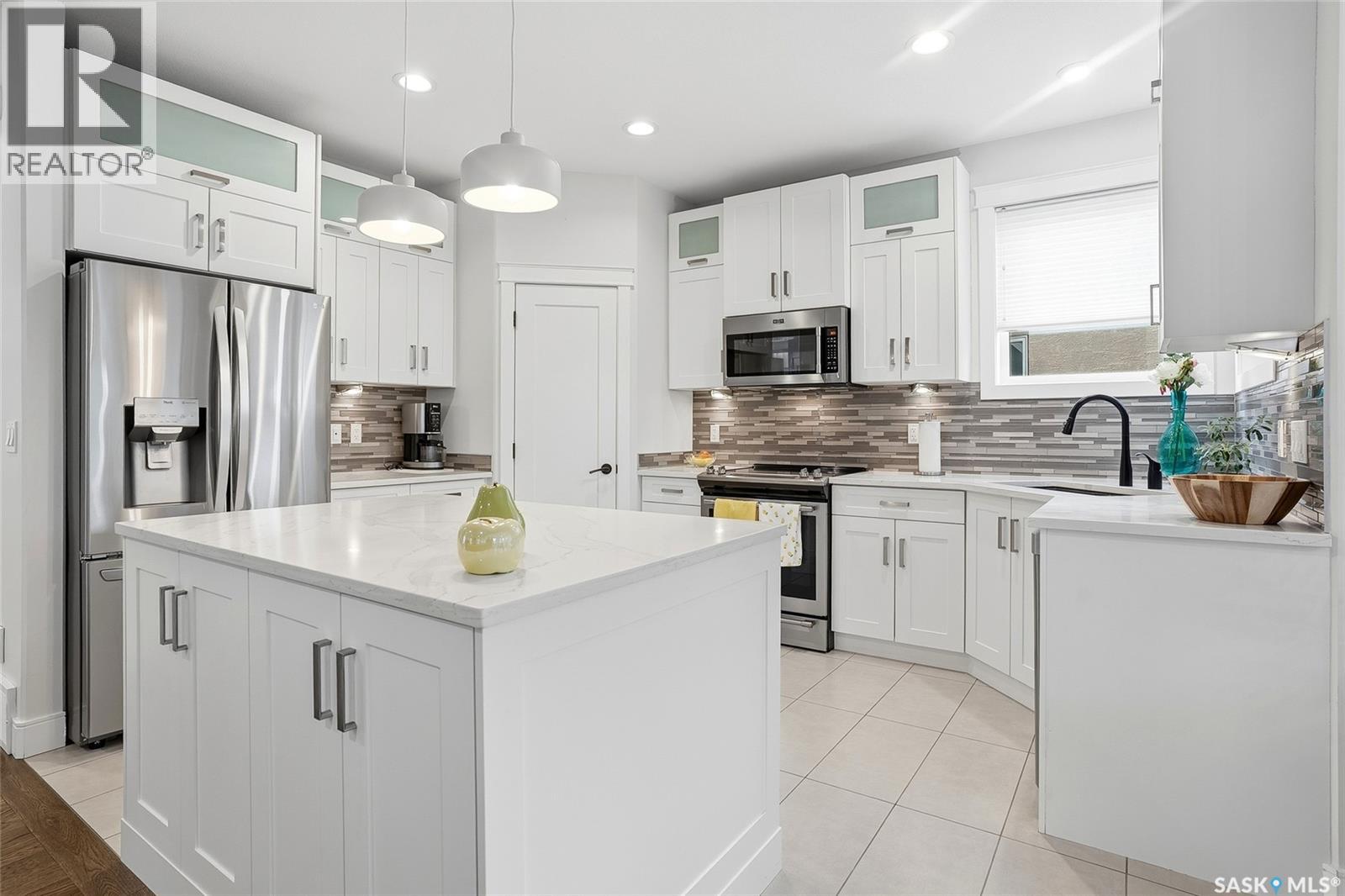 606 Pichler Crescent, Saskatoon, Saskatchewan  S7V 0G2 - Photo 9 - SK040072