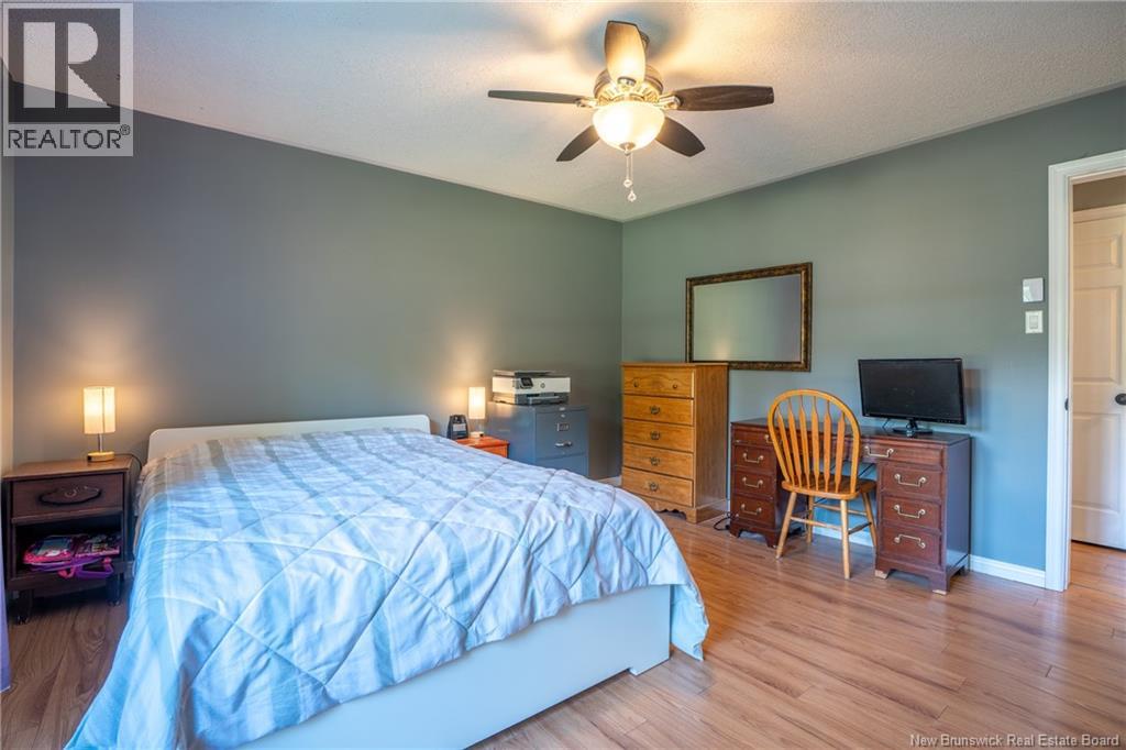 12 Linfield Lane, Fredericton, New Brunswick  E3C 1M7 - Photo 26 - NB141962