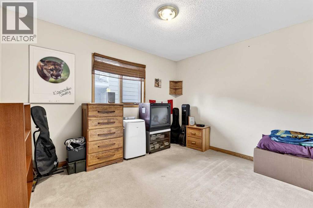 1387 Sunwood Road SE, Calgary, Alberta  T2X 2L5 - Photo 37 - A2320243