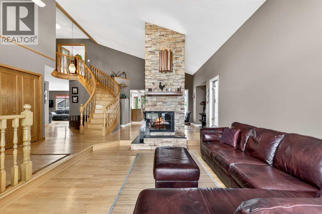 1387 Sunwood Road SE, Calgary, Alberta  T2X 2L5 - Photo 8 - A2320243