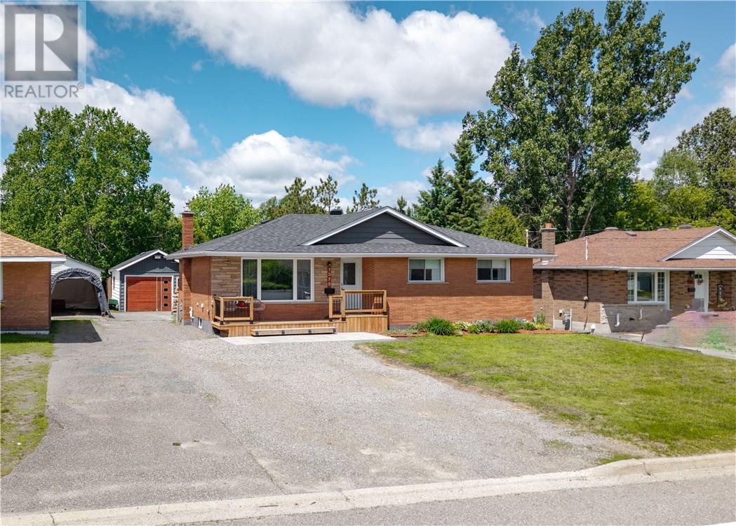 1379 Gary Avenue, Sudbury, Ontario  P3A 5H6 - Photo 1 - 2128674