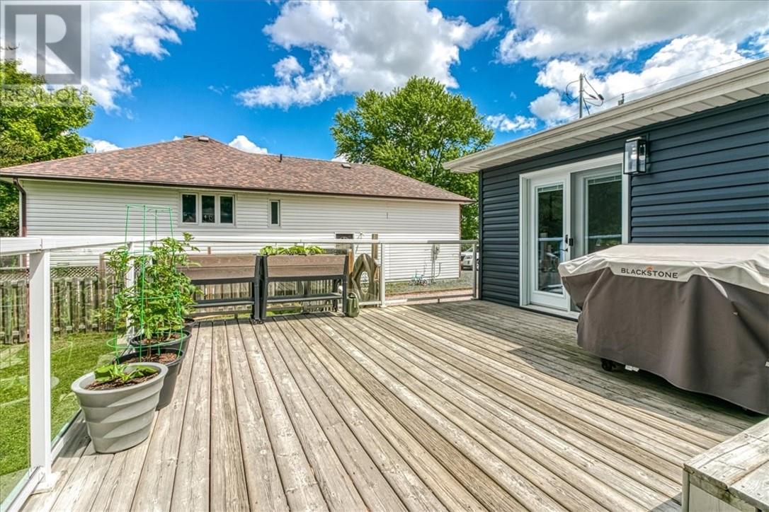 226 Laurette Street, Chelmsford, Ontario  P0M 1L0 - Photo 6 - 2128673