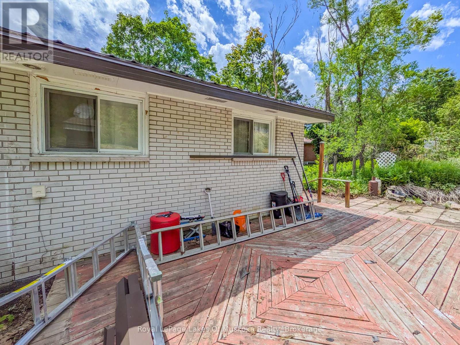 12 Valley Drive, Bracebridge, Ontario  P1L 1B8 - Photo 4 - X13466432