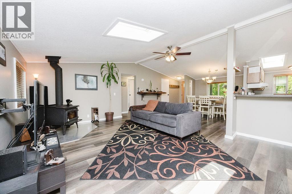 788 Mountainview Drive, Gibsons, British Columbia  V0N 1V9 - Photo 14 - R3137794