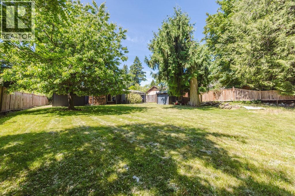 788 Mountainview Drive, Gibsons, British Columbia  V0N 1V9 - Photo 31 - R3137794